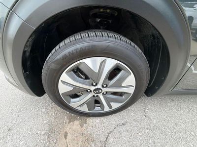 2021 Kia Niro EV - Photo 11