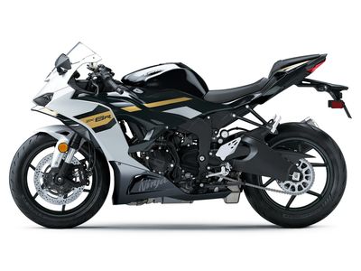 2026 Kawasaki Ninja ZX-6R ABS - Photo 2