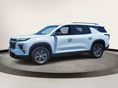 2025 Chevrolet Traverse — detail view