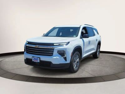 2025 Chevrolet Traverse — rear three-quarter view