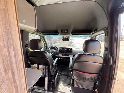 2022 Airstream Interstate 24X - Photo 5