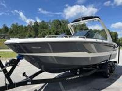 2026 Chaparral 247 SSX - Photo 3