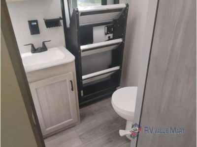 2026 Coachmen RV Catalina — photo 26 view