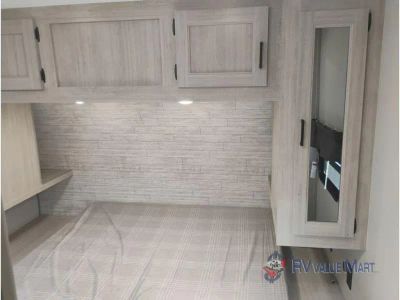 2026 Coachmen RV Catalina — photo 25 view