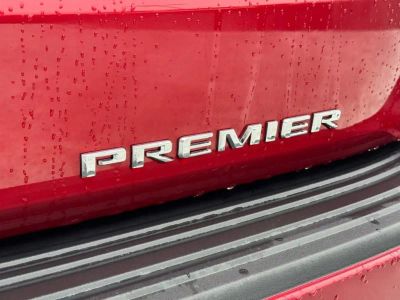 2025 Chevrolet Tahoe - Photo 14