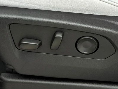 2025 Chevrolet Tahoe - Photo 29