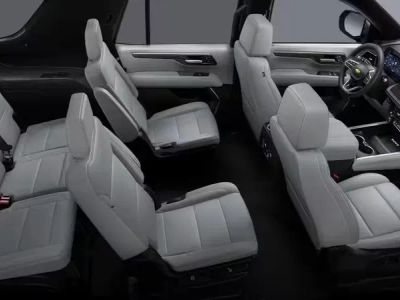 2025 Chevrolet Tahoe - Photo 52