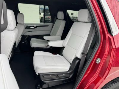 2025 Chevrolet Tahoe - Photo 21