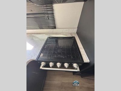 2023 Keystone RV Outback Ultra Lite - Photo 24