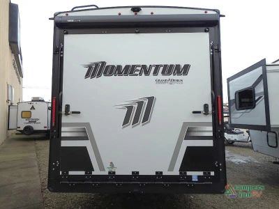 2026 Grand Design Momentum G-Class - Photo 8