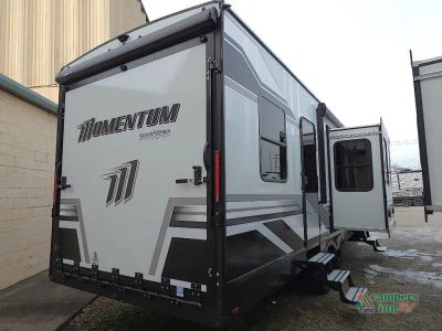 2026 Grand Design Momentum G-Class - Photo 9