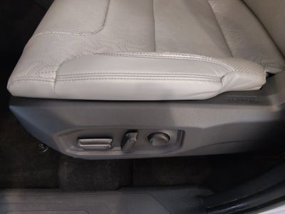 2023 Toyota Tundra 4WD — photo 19 view