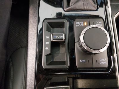 2023 Toyota Tundra 4WD — photo 17 view