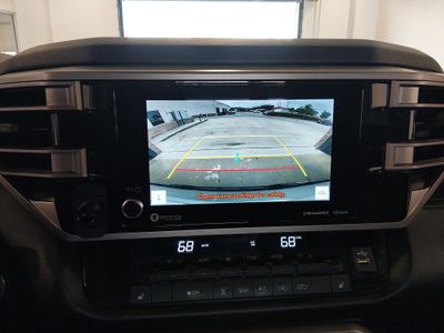 2023 Toyota Tundra 4WD — photo 16 view