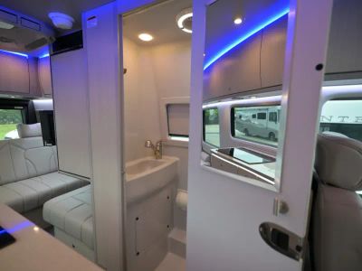 2027 Grech RV STRADA-ION — photo 16 view