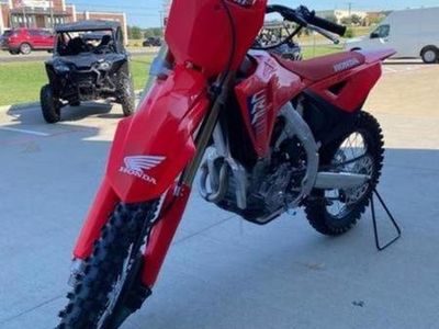 2026 Honda CRF250R — side profile view