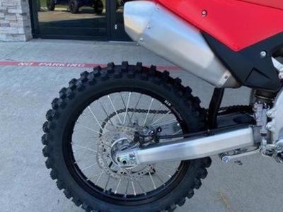 2026 Honda CRF250R — photo 12 view