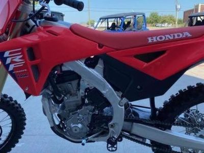 2026 Honda CRF250R — photo 10 view