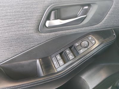 2023 Nissan Rogue - Photo 18