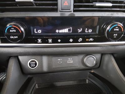 2023 Nissan Rogue - Photo 17