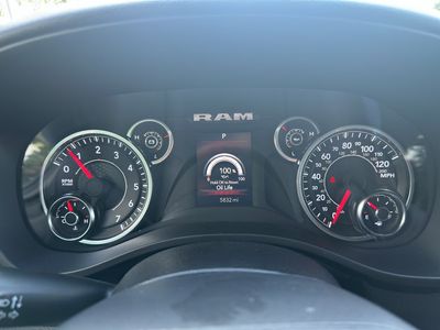 2025 RAM 1500 - Photo 18