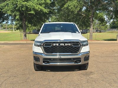 2025 RAM 1500 - Photo 2