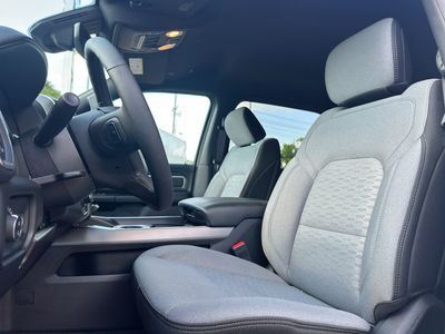 2025 RAM 1500 - Photo 14