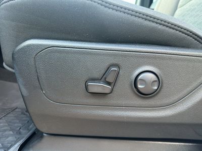 2025 RAM 1500 - Photo 20