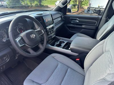 2025 RAM 1500 - Photo 30