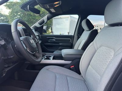 2025 RAM 1500 - Photo 13