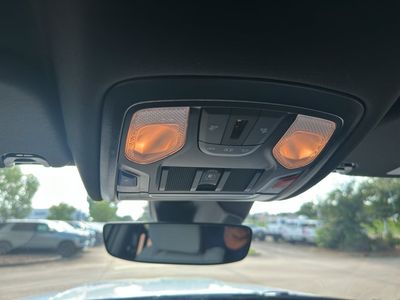 2025 RAM 1500 - Photo 23