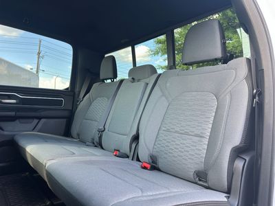 2025 RAM 1500 - Photo 21