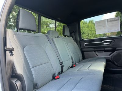 2025 RAM 1500 - Photo 27