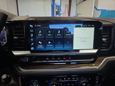 2023 Chevrolet Silverado 1500 — photo 9 view