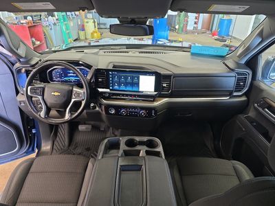 2023 Chevrolet Silverado 1500 — photo 14 view