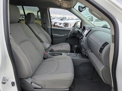 2020 Nissan Frontier - Photo 25