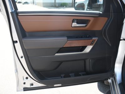 2026 Toyota Tundra i-FORCE MAX - Photo 5