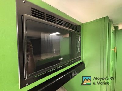 2019 Heartland Pioneer - Photo 25