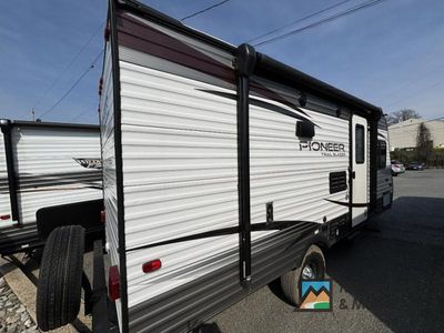 2019 Heartland Pioneer - Photo 4