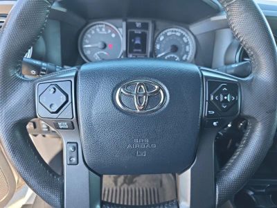 2017 Toyota Tacoma - Photo 19