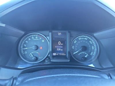 2017 Toyota Tacoma - Photo 10