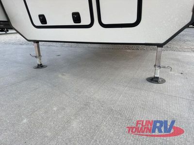 2026 Keystone RV Montana High Country - Photo 11