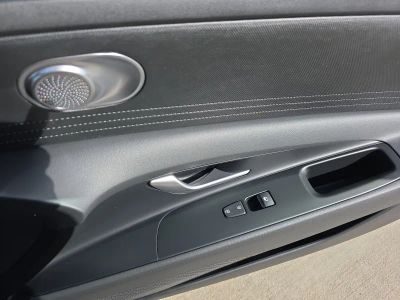 2026 Hyundai Elantra — photo 21 view