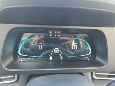2026 Hyundai Elantra — photo 10 view