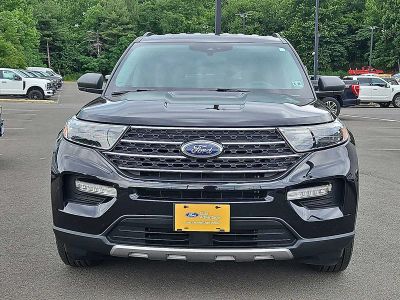 2023 Ford Explorer — side profile view