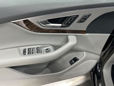2017 Audi Q7 - Photo 9