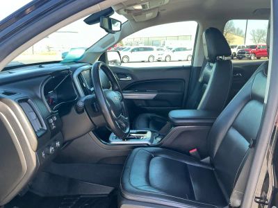 2019 Chevrolet Colorado — photo 10 view