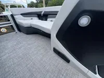 2025 Barletta Cabrio C22UC - Photo 13