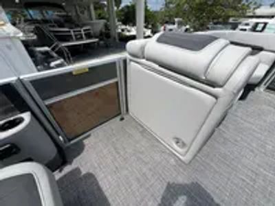2025 Barletta Cabrio C22UC - Photo 11