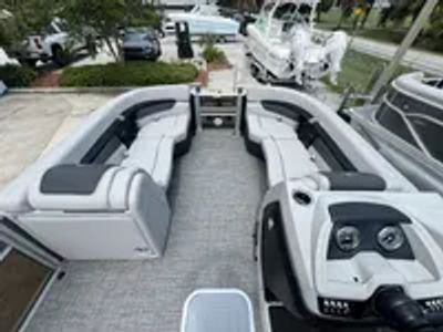 2025 Barletta Cabrio C22UC - Photo 3